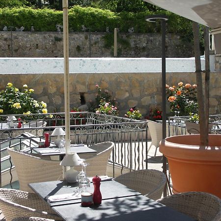 Hotel La Bonne Auberge Мустье-Сент-Мари Экстерьер фото