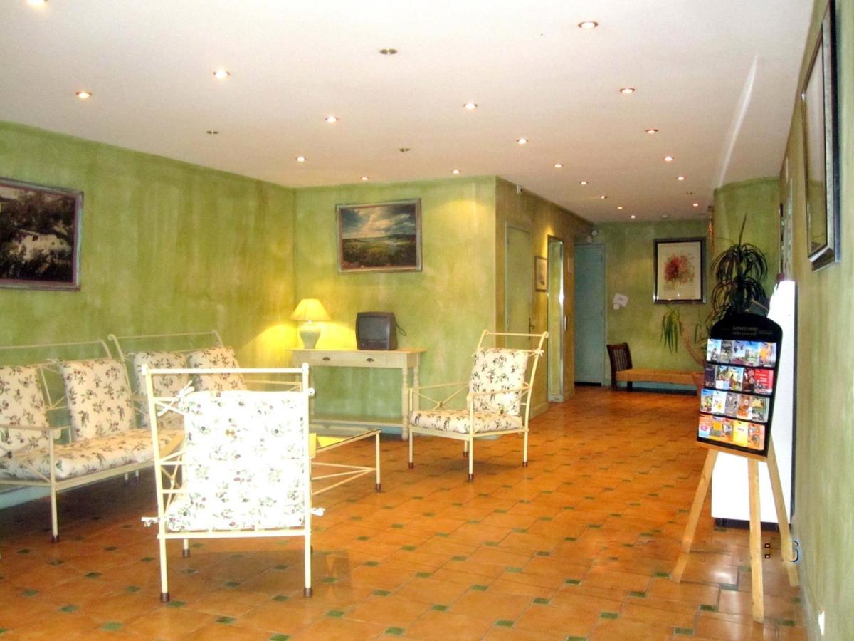Hotel La Bonne Auberge Мустье-Сент-Мари Экстерьер фото